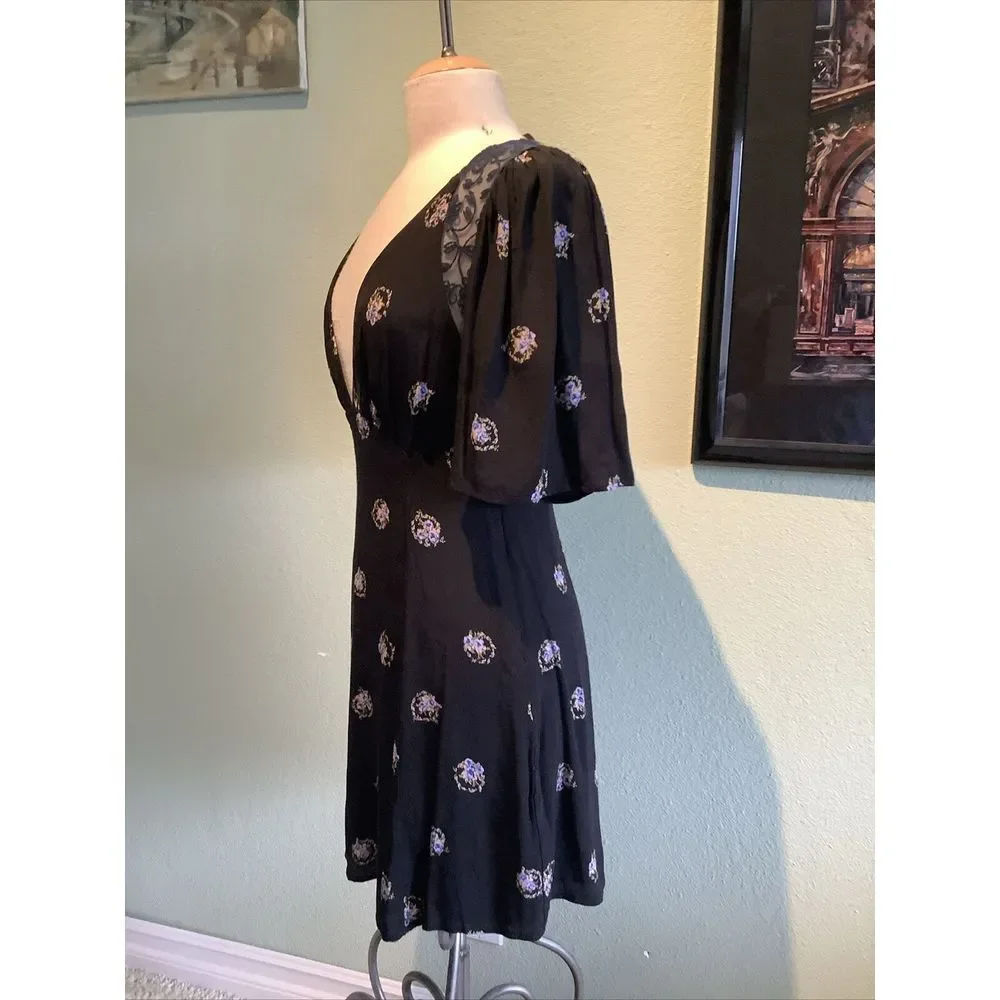 Free People Size 6 Mockingbird Black Clove Floral Mini Dress $128 New - Picture 3 of 9